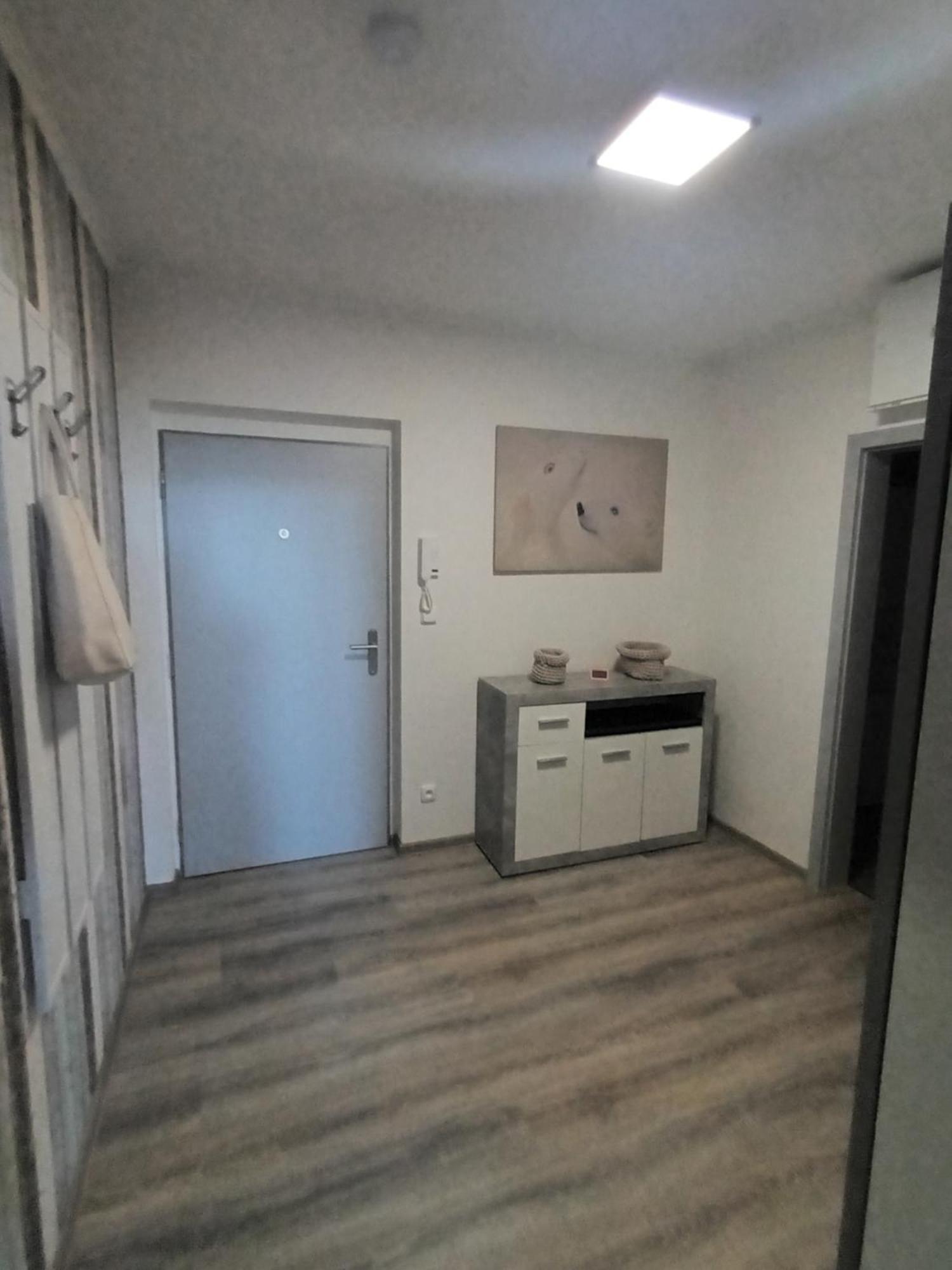 Apartman-兹诺伊莫 外观 照片